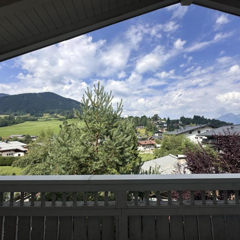 Sunny Apartment 2 - Apartment mit 3 Schlafzimmern und Bergblick - 32