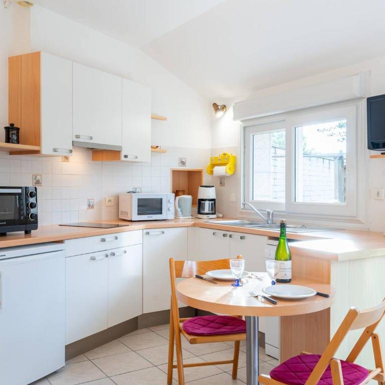Charmante maison à Carnac - 2 pers., terrasse, animaux admis - FR-1-477-97 - Villa - 4