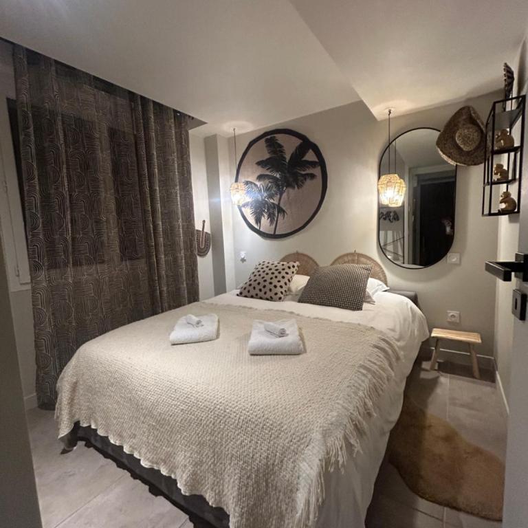 Bas de villa la sablhyeres- 300m Plage de la Capte - 2 hébergements disponibles - Maison de Vacances - 12