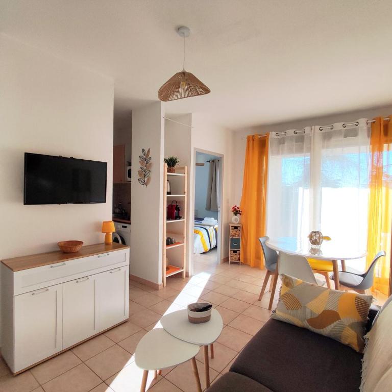 Appartement avec Terrasse et parking en centre ville d'Uzès - Appartement 1 Chambre - 8