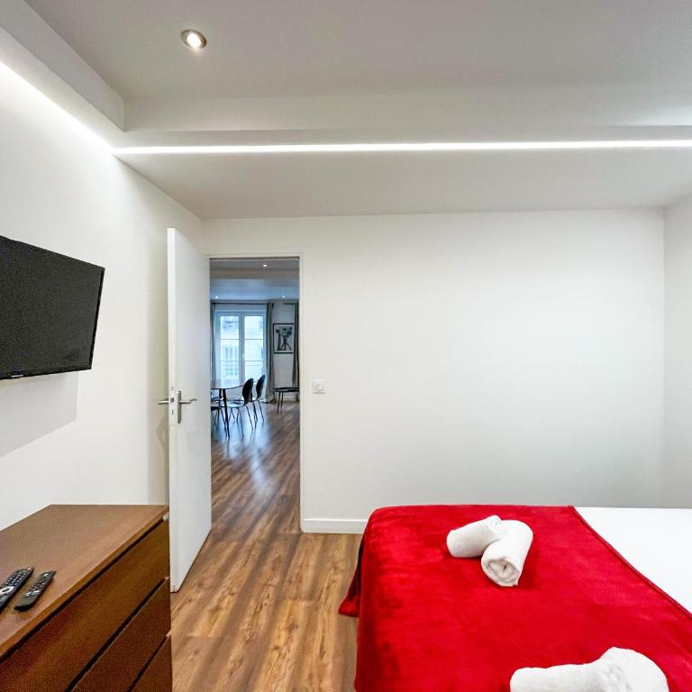UrbanFlat 201 - Beautiful 2 Bedroom Flat in the center of Paris - Appartement - 21