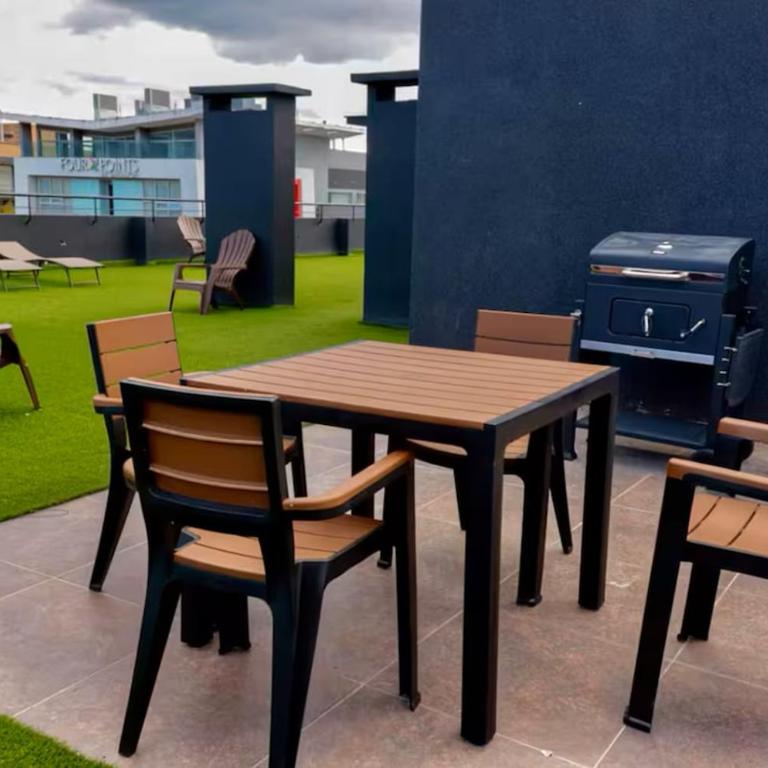 Modern studio apartment with rooftop, Chicó Norte - Apartamento de 1 dormitorio - 12