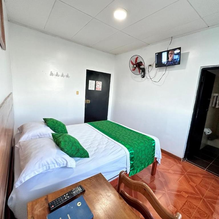 Hostal Maravilla Amazónica - Deluxe Queen Room - 1