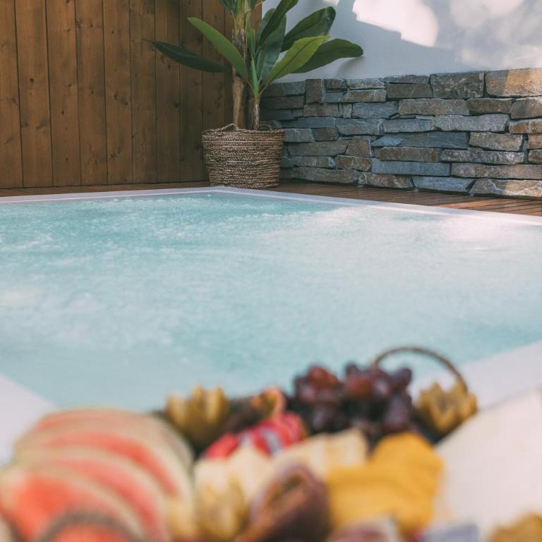 Residence Alpi - Private Spa & Living - Four-Bedroom Chalet with Sauna and Outdoor Whirlpool - 93