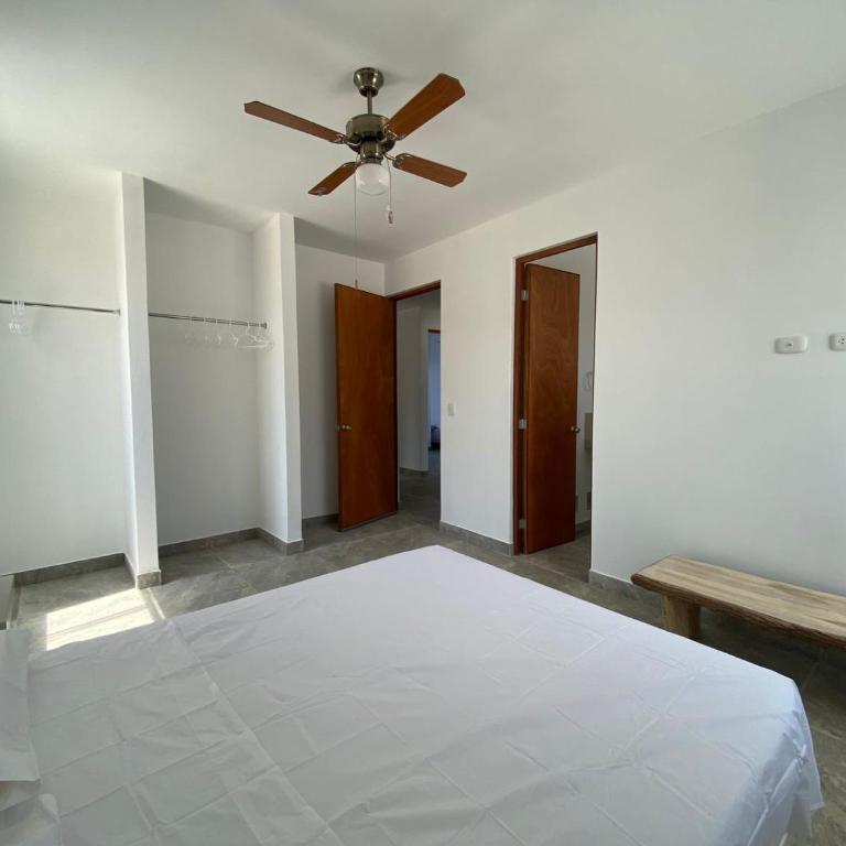 Casa de playa a metros del mar con piscina y BBQ - Casa de 4 dormitorios - 10