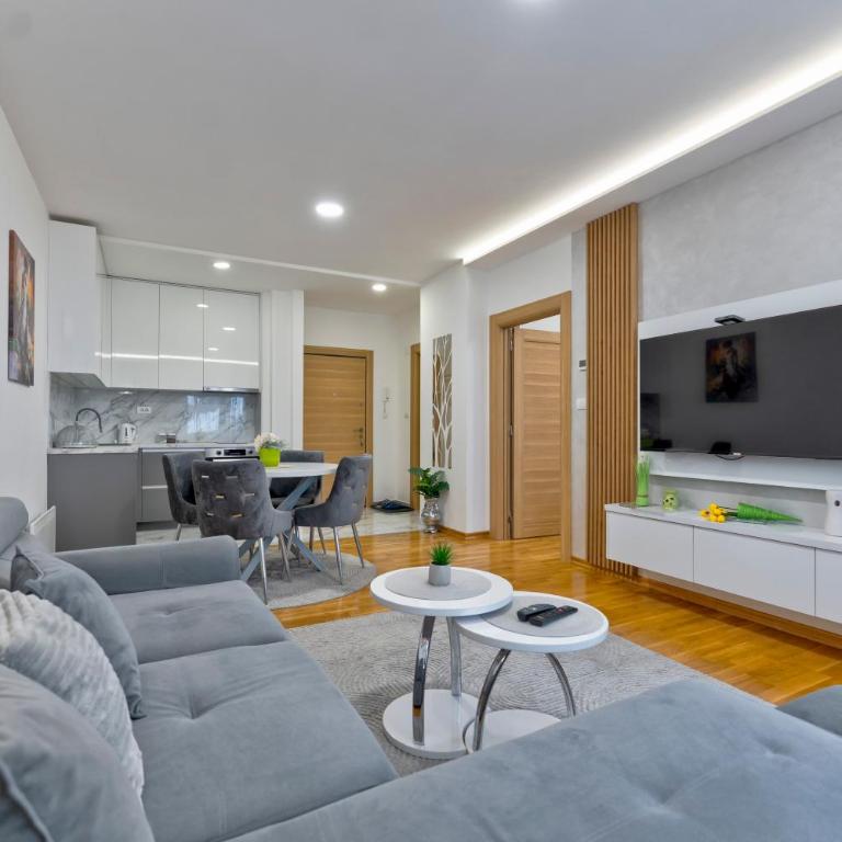 Vip Jovan 83 - One-Bedroom Apartment - 2