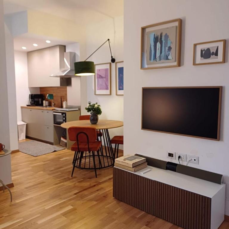 San Pietro City Center - Superior Apartment with Balcony - 1