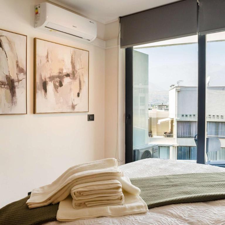 Chic Urban Retreat Studio for 3 in Las Condes - Apartment - 6