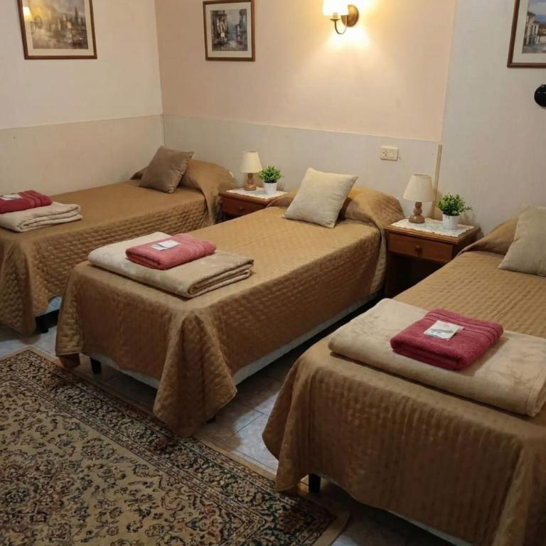KIN Hotel - Habitación Triple - 1
