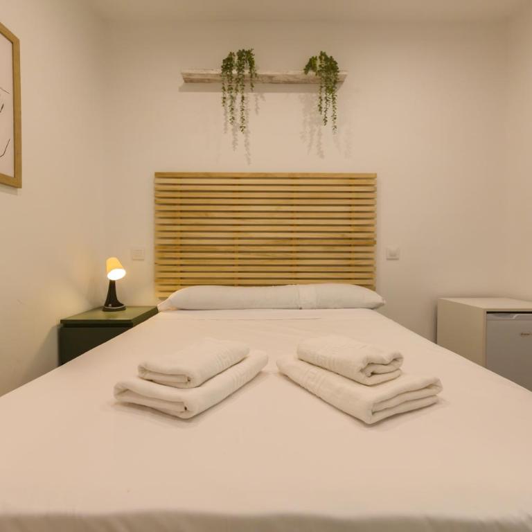 Oruro Habitación con confort y esencia boliviana en MadridTemporal HDB1201 - Habitación Deluxe - 1 cama grande - 32