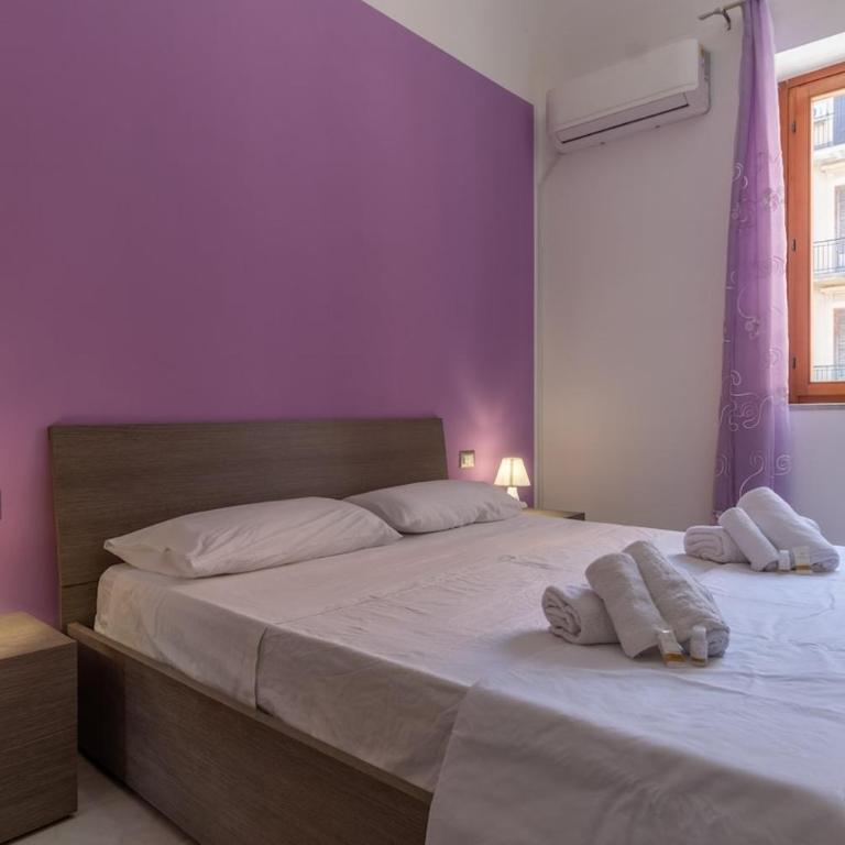 15 min to Historic Center, 5 min to Bus, Balcony - Appartamento con 2 Camere da Letto - 1