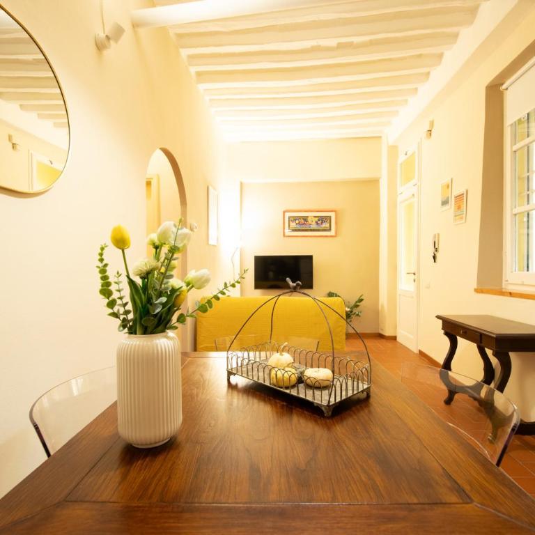 Pelleria 32, in Center Town by Abita - Appartamento con 2 Camere da Letto - 14