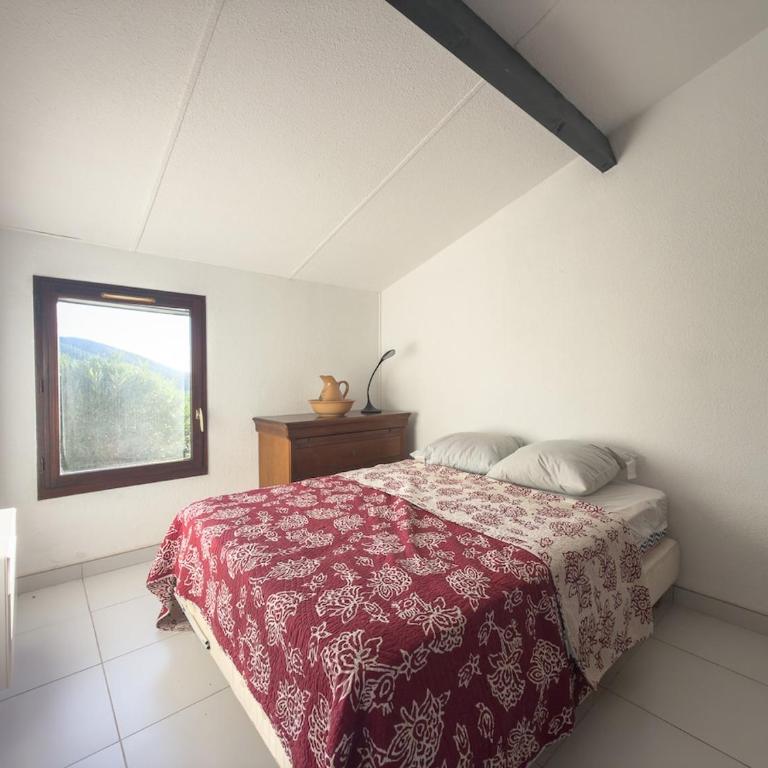 Joli cocon , terrasse, vue mer, piscine - Appartement 2 Chambres - 16