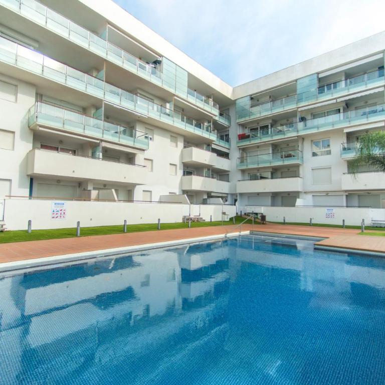 WELCS APARTAMENTO 300 EMP con piscina comunitaria - Apartamento - 4