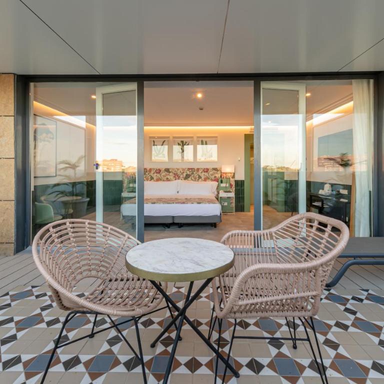 Ribera de Triana Hotel - Habitación Superior con terraza y vistas al río - 6