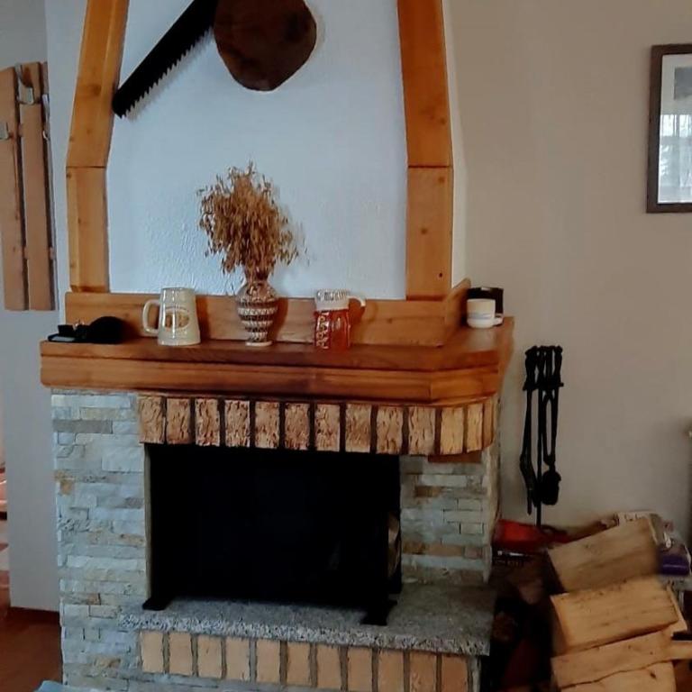 Apartmani Marija - One-Bedroom Apartment with Fireplace - 4
