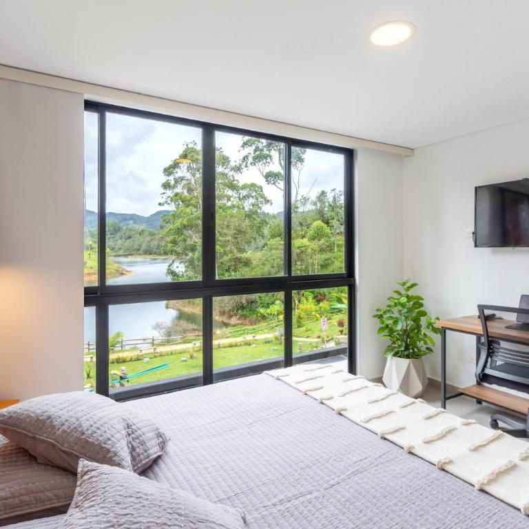 View & Lake Access 5min To Town - Apartamento con vistas al lago - 2