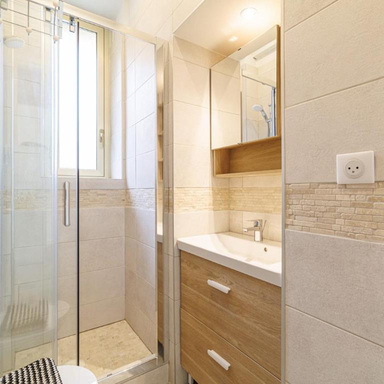 Superb 2 Bedroom with Terrasse 150m from Monaco - Apartamento - 5
