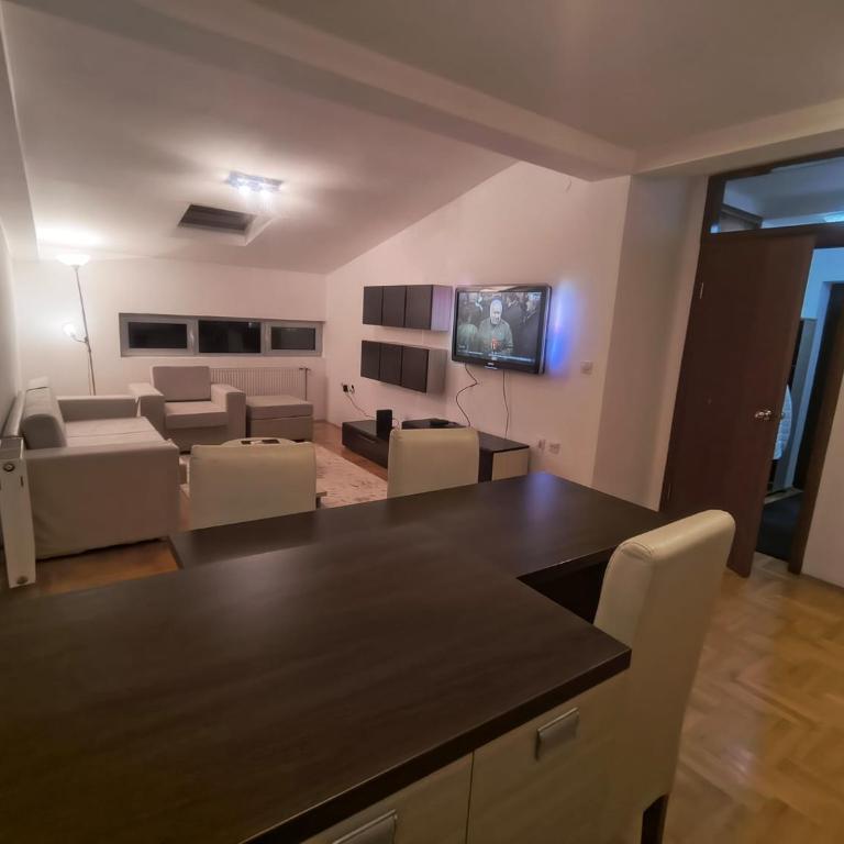 Apartman Luka - One-Bedroom Apartment - 14
