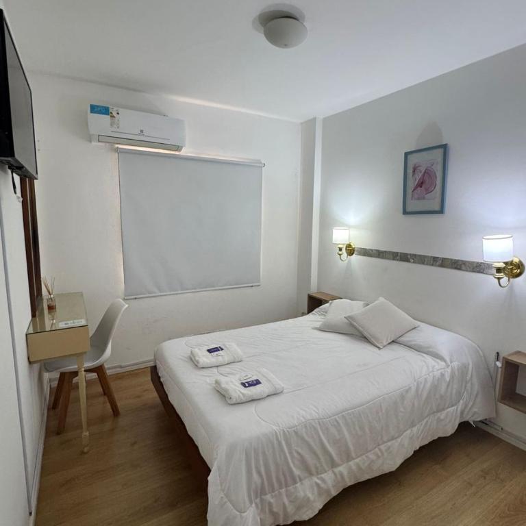 Hotel Plaza - Habitación Doble - 3
