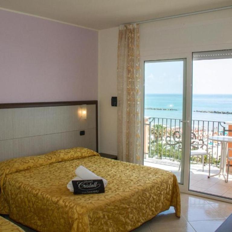 Hotel Cristall - Camera Deluxe Matrimoniale/Doppia con Letti Singoli con Vista Mare - 4