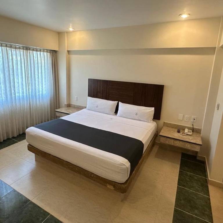 Hotel Real Del Sol - Habitación Estándar - 1 cama grande - 8