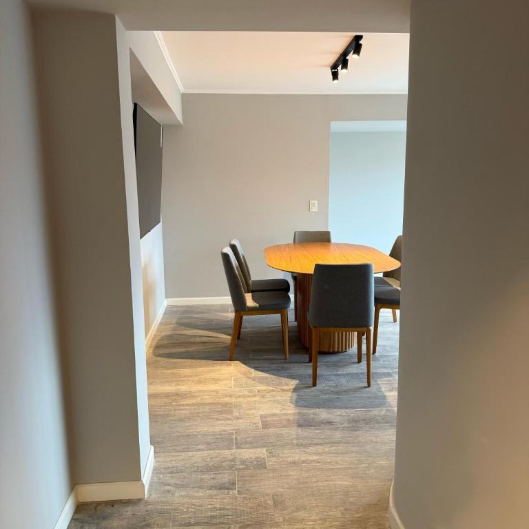 Nogales Apartamentos - Two-Bedroom Apartment with Balcony - 11