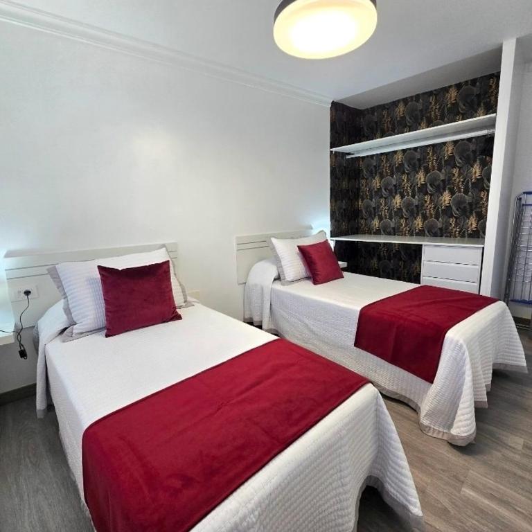 Canary-holiday Apartament Juncos 1 Maspalomas - Two-Bedroom Apartment - 4