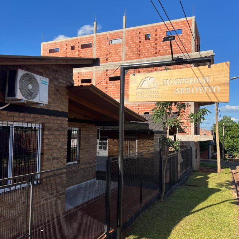 Hospedaje Arroyito - Casa de 2 dormitorios - 1