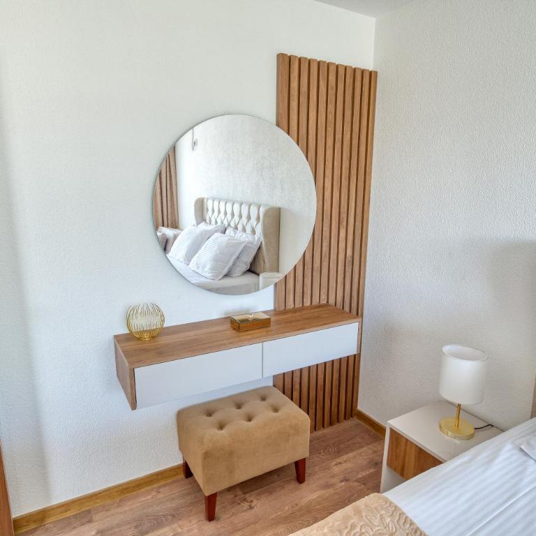 Aqua Lounge Aparthotel Ulcinj - Superior Apartment - 25