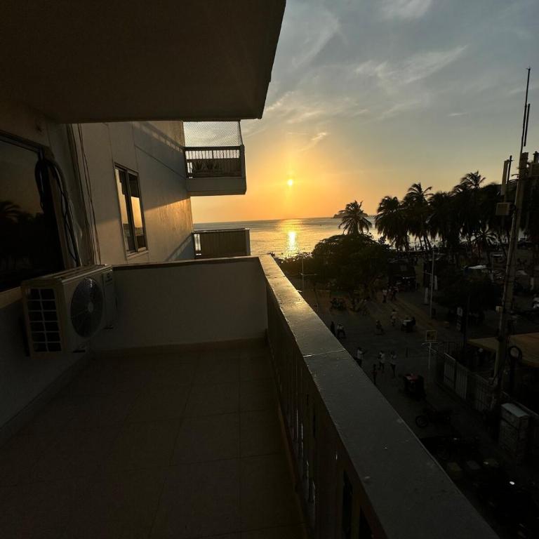Apto Frente Al MAR Rodadero Santa Marta - Apartamento de 1 dormitorio - 2