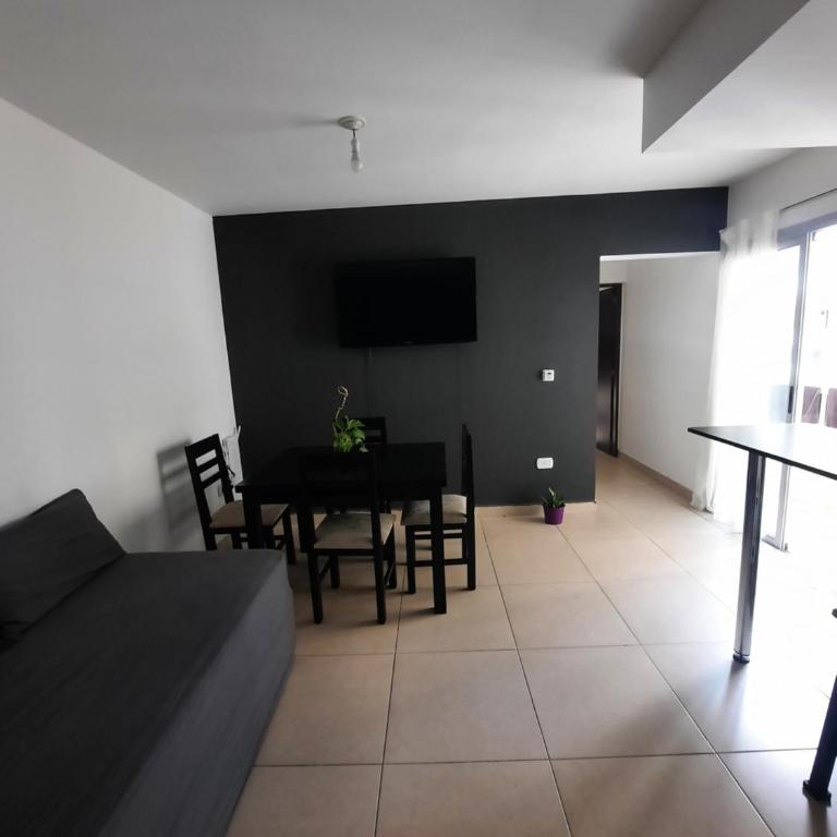 Moderno y funcional Dpto cerca del casco histórico de Salta - Two-Bedroom Apartment - 7