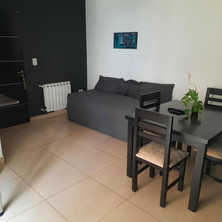 Moderno y funcional Dpto cerca del casco histórico de Salta - Two-Bedroom Apartment - 4