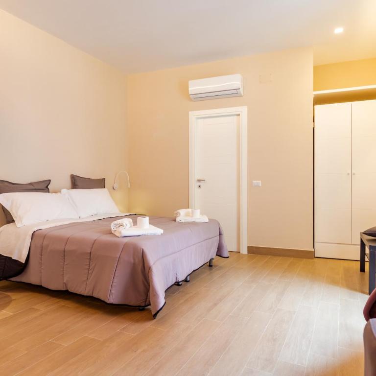 Marilyn Apartment Piazza Bellini - Appartamento con 1 Camera da Letto - 6