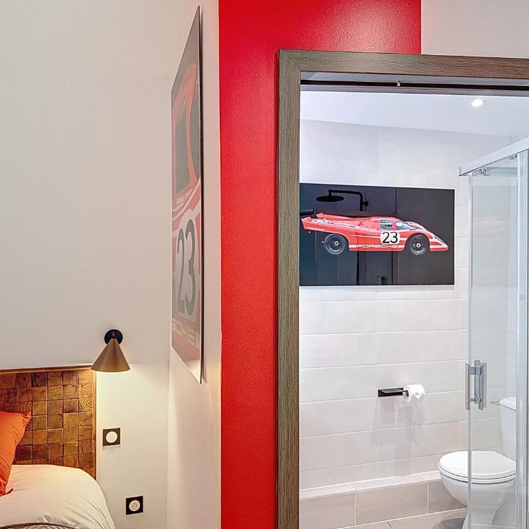 Le 917 - Studio - Netflix - One-Bedroom Apartment - 11