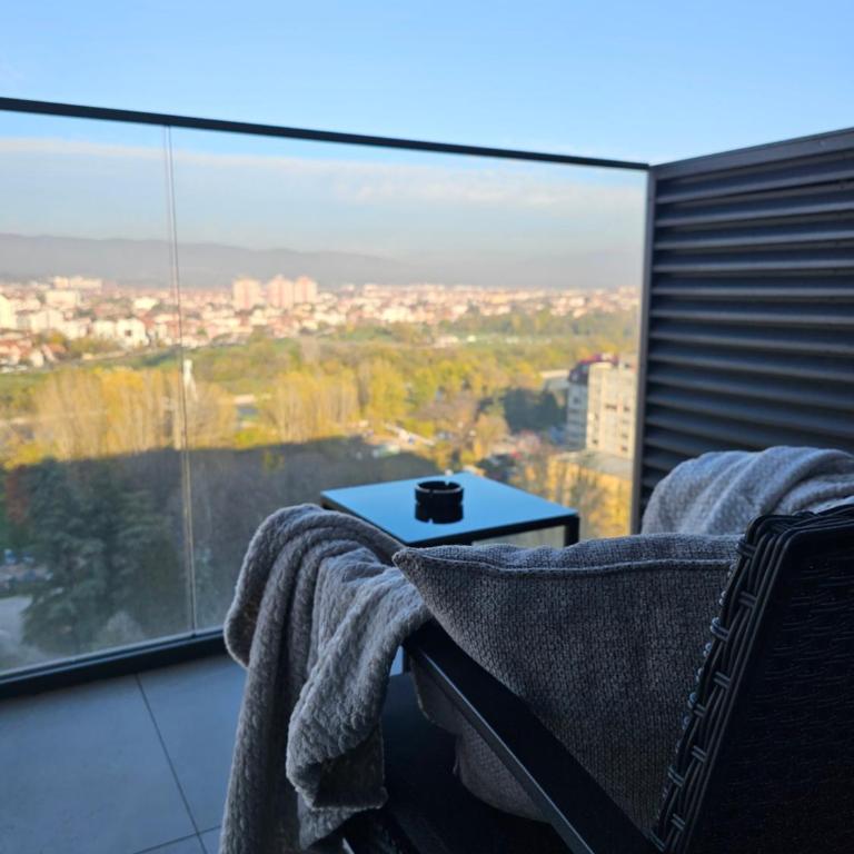 Riviera Suite - One-Bedroom Apartment - 4