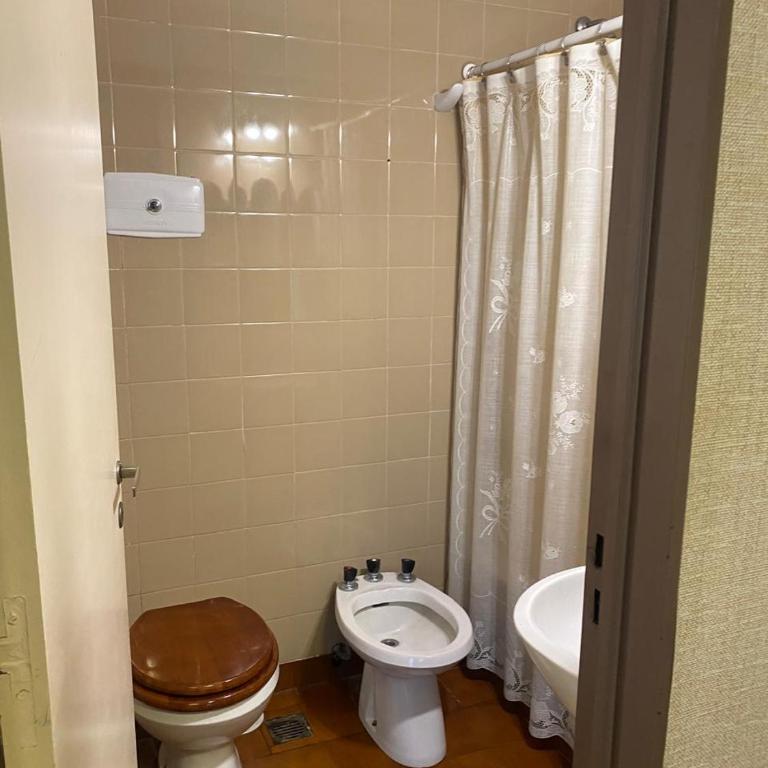 Depto luminoso & confortable en la PERLA - One-Bedroom Apartment - 7