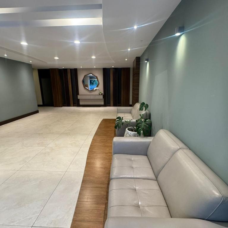 Familiar y equipado a pasos del Cine Center - Two-Bedroom Apartment - 2