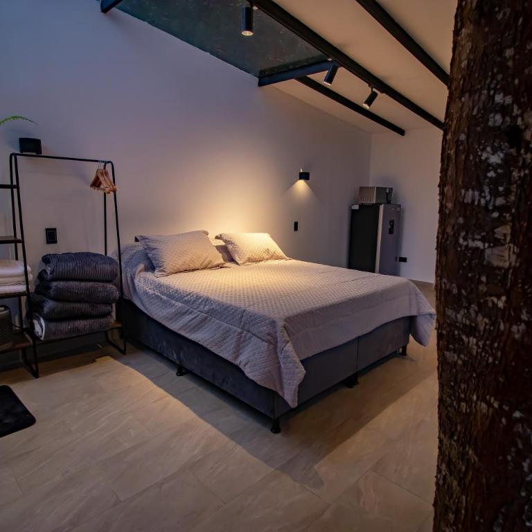 Mist CHALETS - Deluxe Family Room - 8