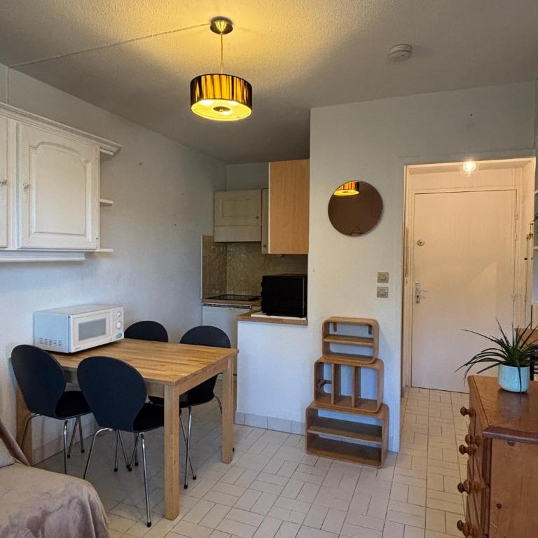 Studio bord de mer - One-Bedroom Apartment - 9