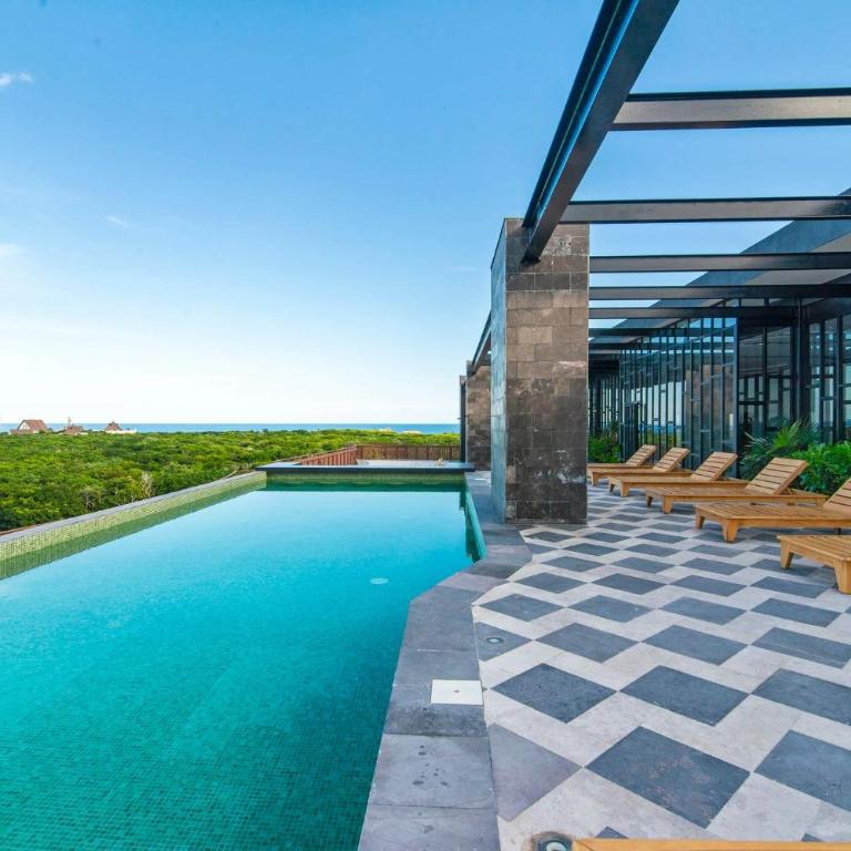 2BR Condo with Jacuzzi Near Habitas Beach - Apartment - 1