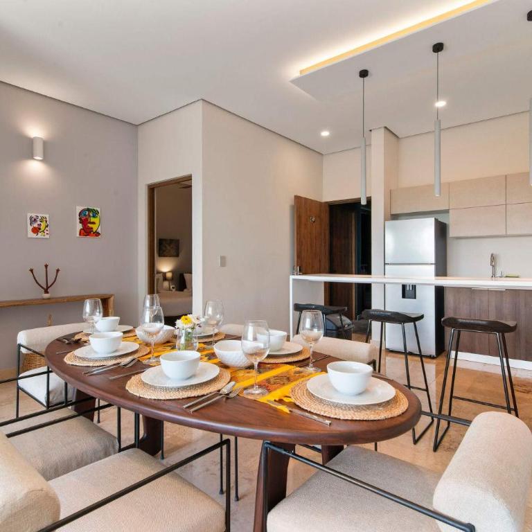 2BR Condo with Jacuzzi Near Habitas Beach - Apartment - 23
