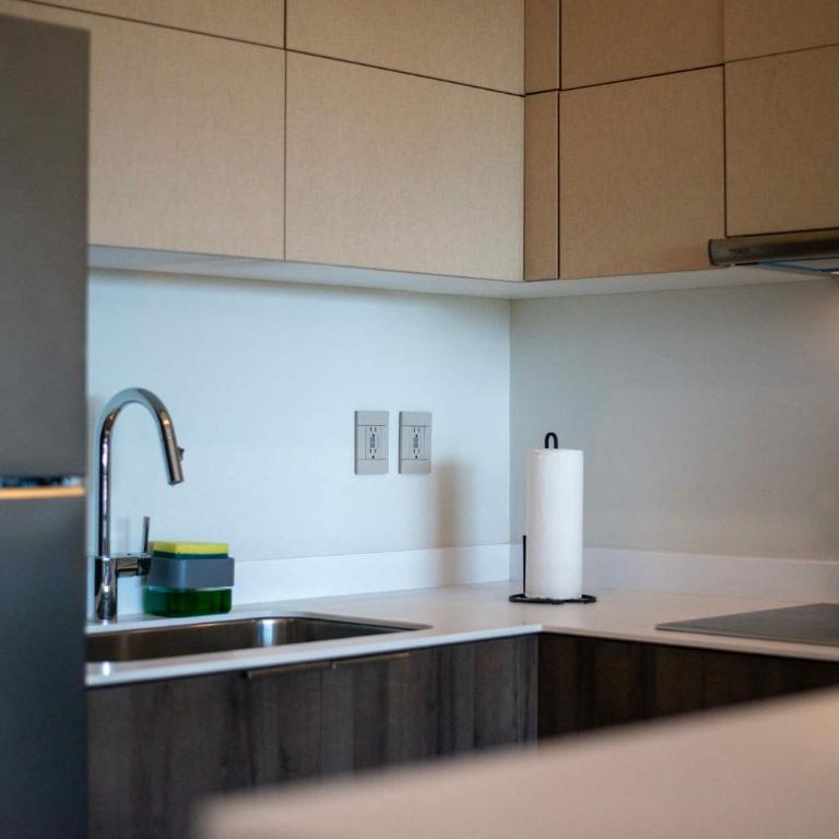 2BR Condo with Jacuzzi Near Habitas Beach - Apartment - 32
