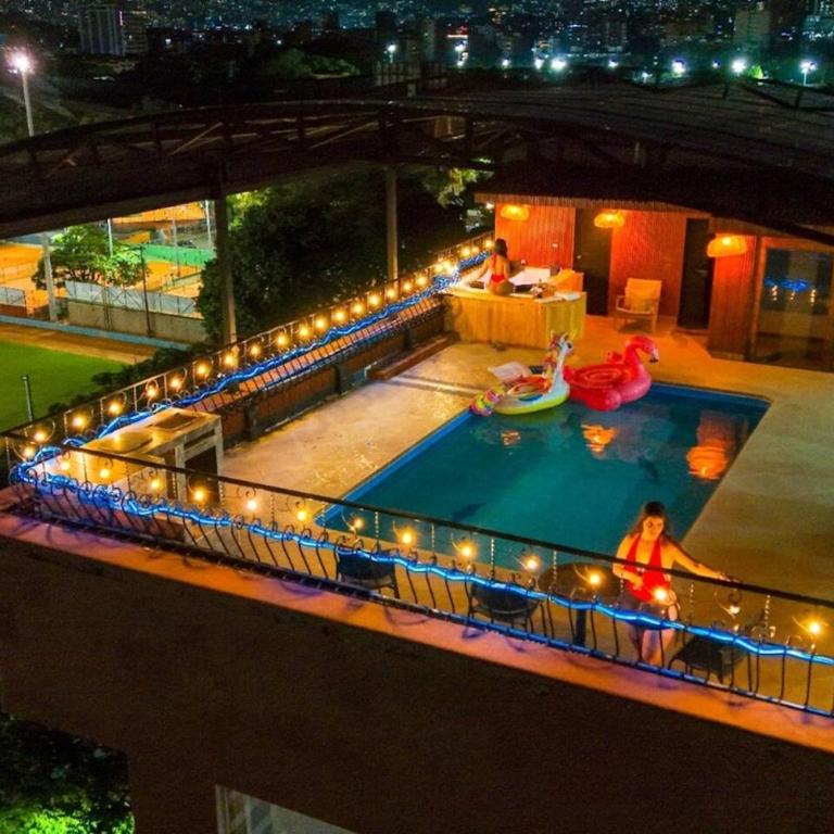 Alojamiento en Medellín con piscina privado, disponible Bad Bunny - PH8 - Casa de 3 dormitorios - 16