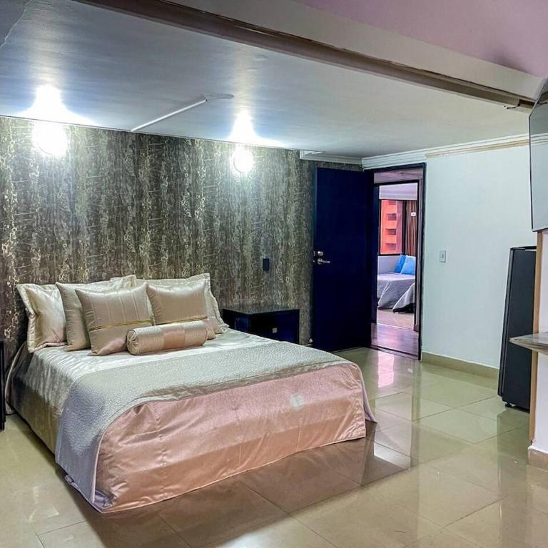 Alojamiento en Medellín con piscina privado, disponible Bad Bunny - PH8 - Casa de 3 dormitorios - 24