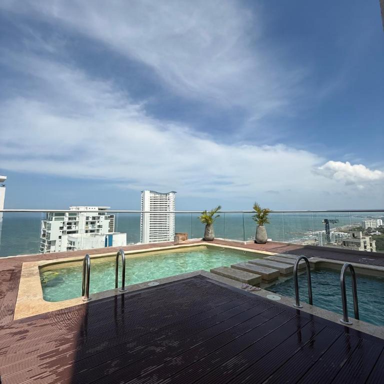 Apartamento en Cartagena - Three-Bedroom Apartment with View - 35