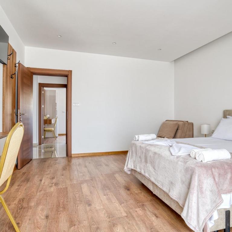 Aqua Lounge Aparthotel Ulcinj - Two-Bedroom Deluxe Apartment - 20