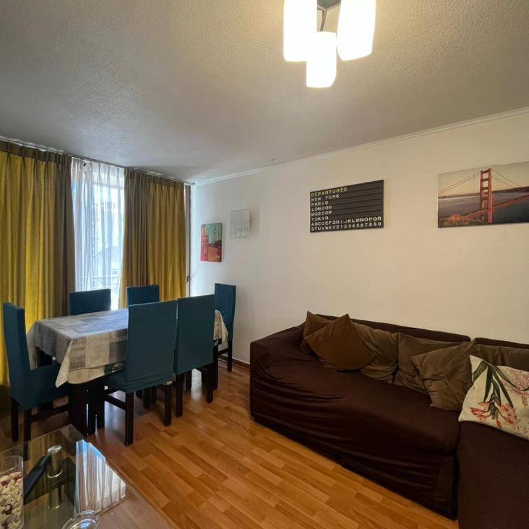 Departamento Santiago Centro Full Equipado - Three-Bedroom Apartment - 81