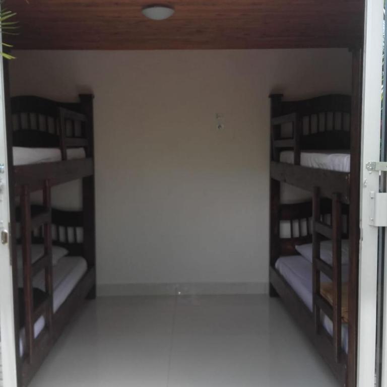 Hostal Hilltop Sapzurro - Bed in 4-Bed Mixed Dormitory Room - 1
