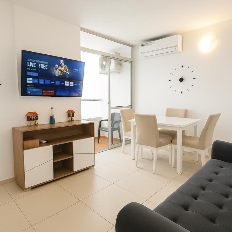Apartamento Cartagena exclusive - Three-Bedroom Apartment - 11